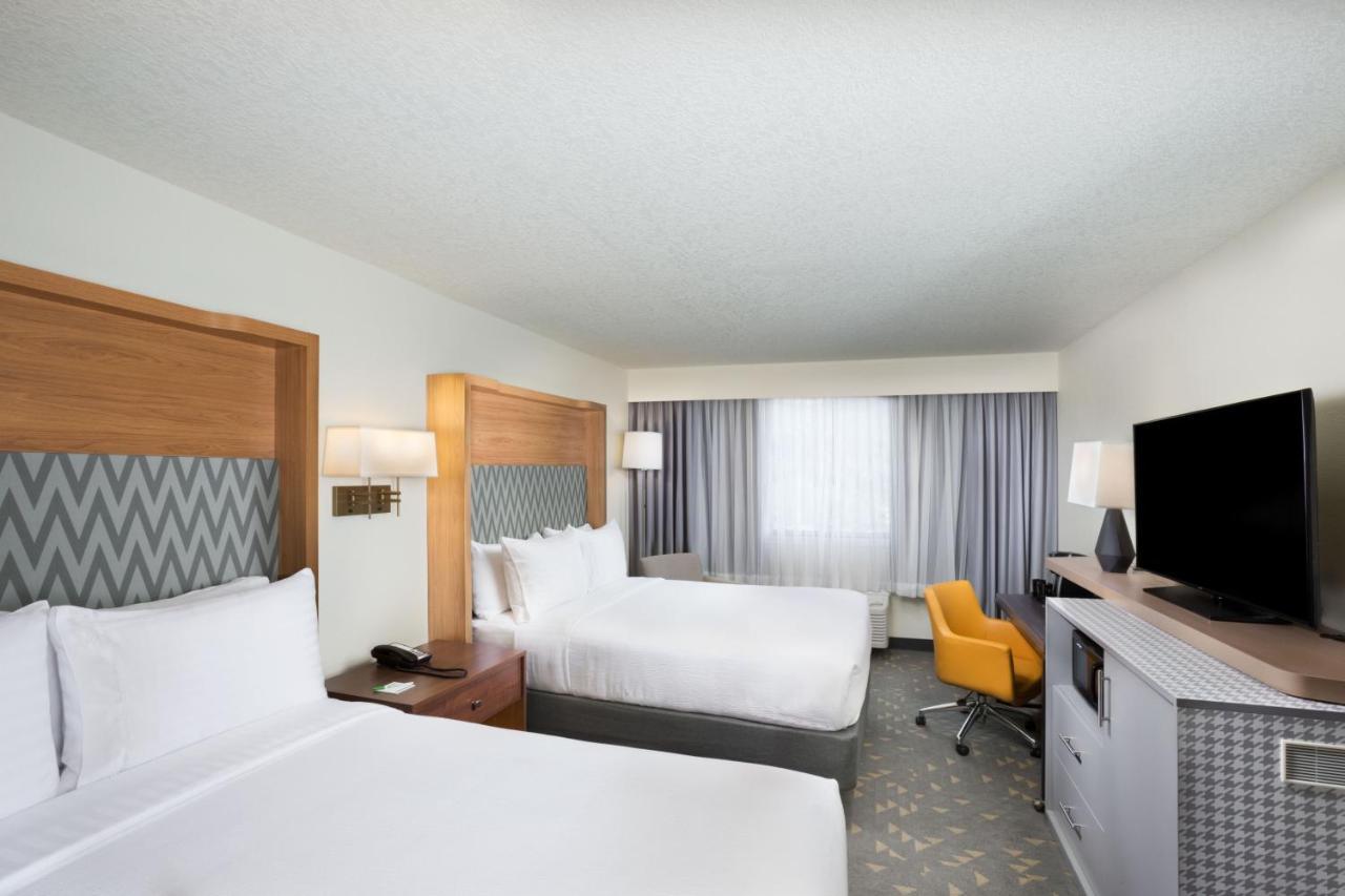 Holiday Inn Asheville East-Blue Ridge Pkwy By Ihg Εξωτερικό φωτογραφία