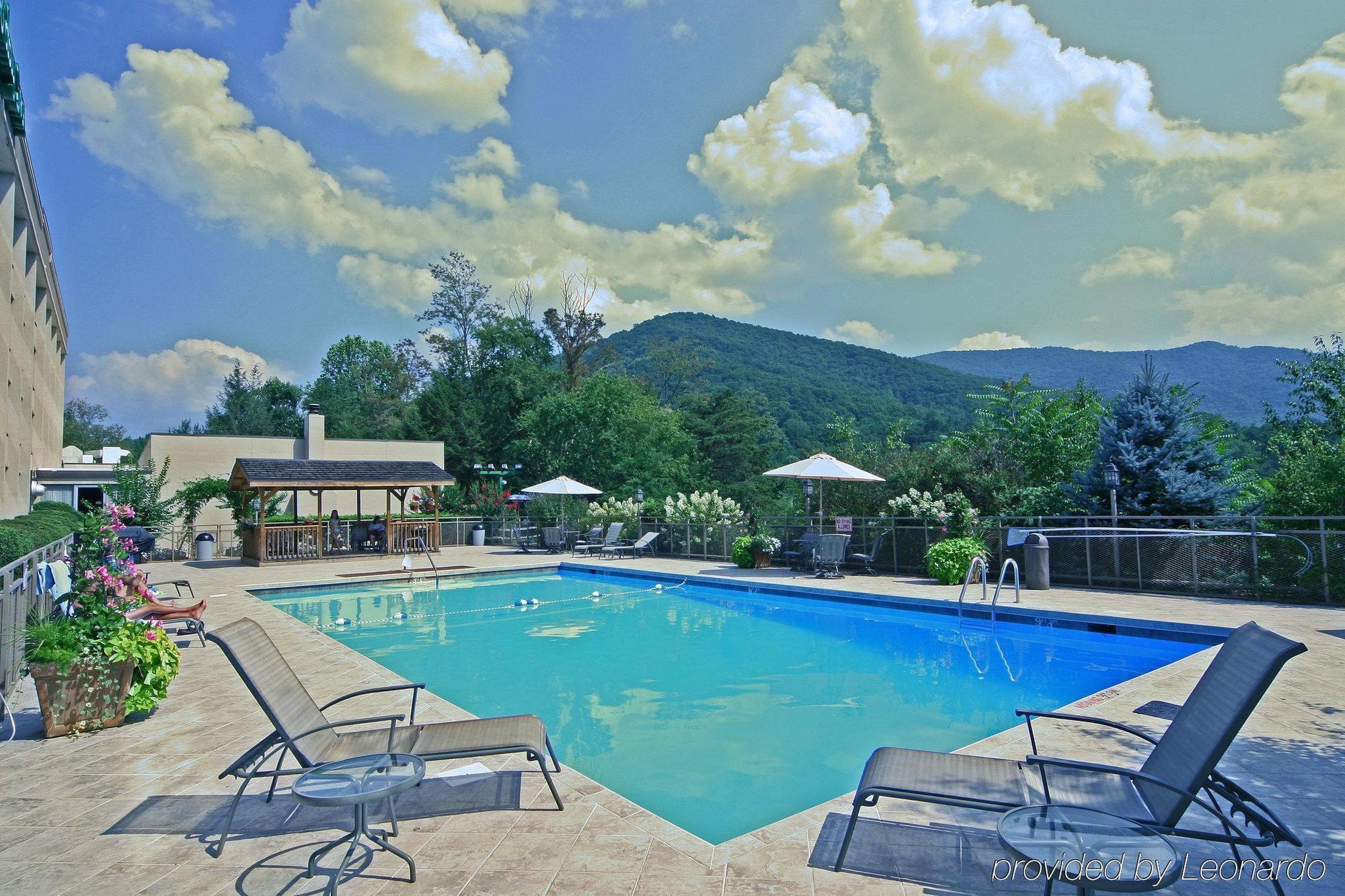 Holiday Inn Asheville East-Blue Ridge Pkwy By Ihg Ανέσεις φωτογραφία