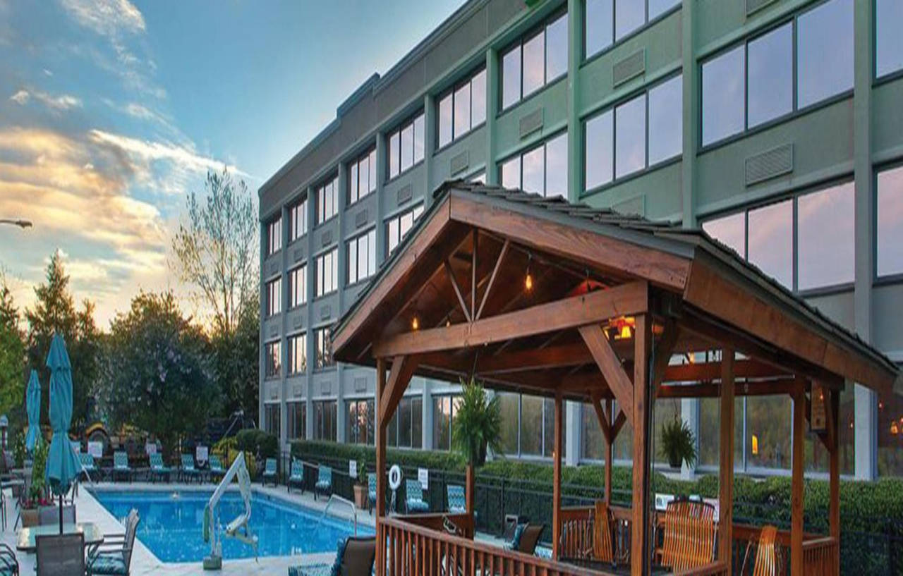 Holiday Inn Asheville East-Blue Ridge Pkwy By Ihg Εξωτερικό φωτογραφία